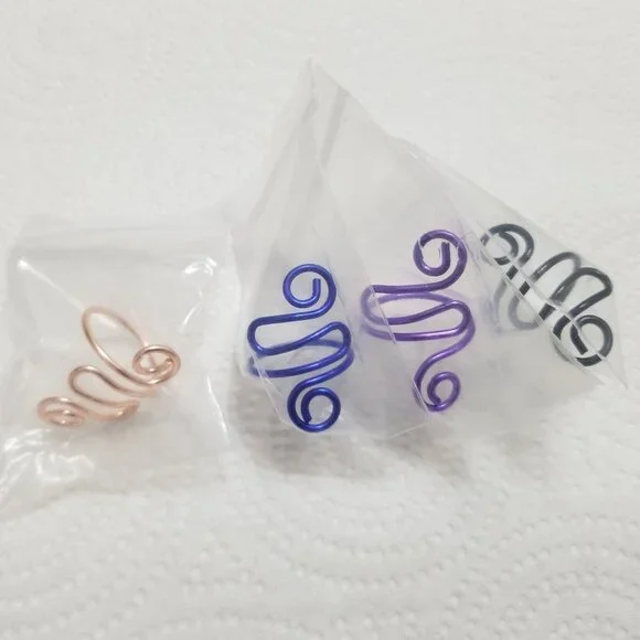 Four crafter's string-holding rings - Picture 1 of 4